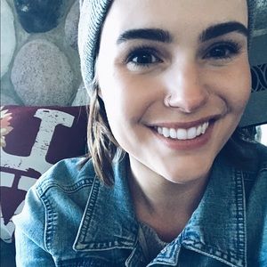 Meet your Posher, Paige